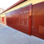 Fachada de entrada a escuela infantil